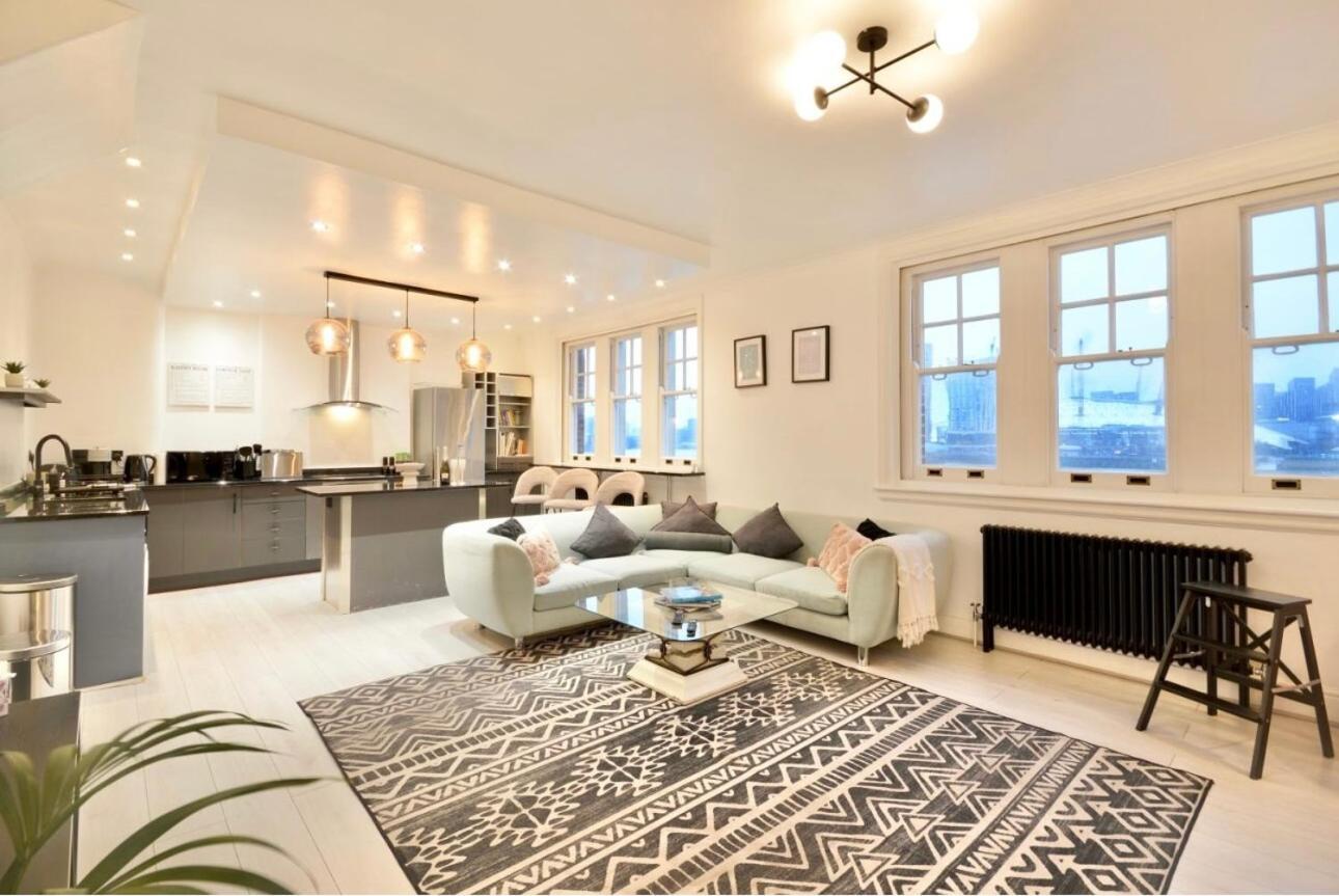 3 X Bedroom Riverside Flat With Hot Tub On Roof Terrace London Kültér fotó