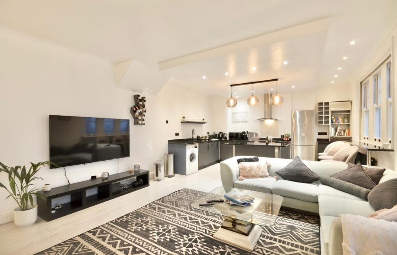 3 X Bedroom Riverside Flat With Hot Tub On Roof Terrace London Kültér fotó